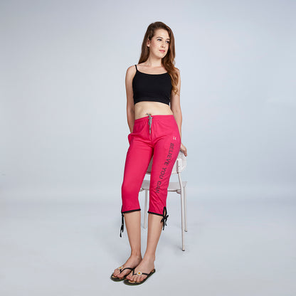 Era Women's Red Capri With Typography